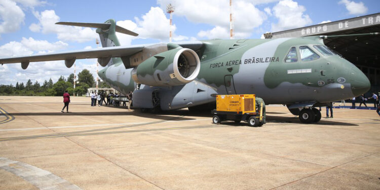 Internacional Repatriados vindos da Ucrânia já estão no Brasil