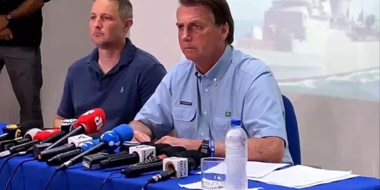 Bolsonaro diz que Brasil será neutro em conflito entre Ucrânia e Rússia