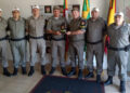 Major Giovani e demais oficiais recepcionam novo comandante do 36°BPM Tenente-Coronel, Luiz Fernando Becker