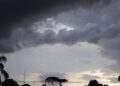 Calor e baixos volumes de chuva previstos para a segunda-feira no RS