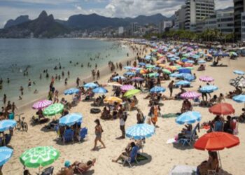 Sábado de Carnaval abre com forte calor em todas regiões do RS