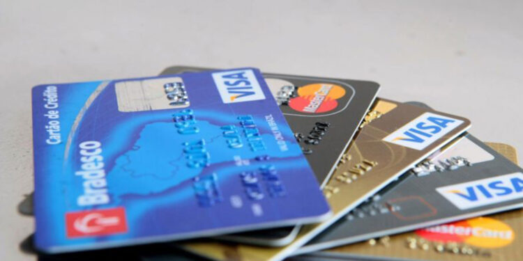 Procon orienta sobre compras na Black Friday