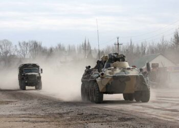 Petróleo e gás devem ficar mais caros no Brasil com invasão da Ucrânia