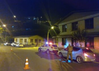 Final de semana tem um preso por embriagues no volante e outro preso por desacato em Nova Roma do Sul.