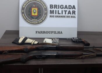 Mulher de 59 anos é ferida na cabeça pelo seu marido com um tiro acidental em Farroupilha