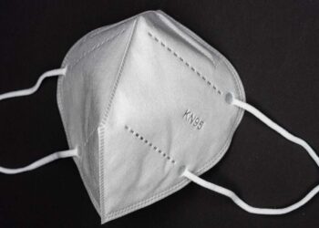 Governadores estudam retirada de máscara para depois do Carnaval