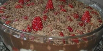 Delícia de Chocolate com Morango