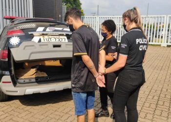 Pai é preso por estupro após filhas de 6 e 8 anos pedirem socorro por desenhos com cunho sexual