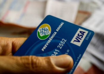 Prazo para servidores aposentados fazerem prova de vida termina sexta