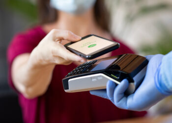 Pagamentos via NFC registram crescimento de 300% no Brasil