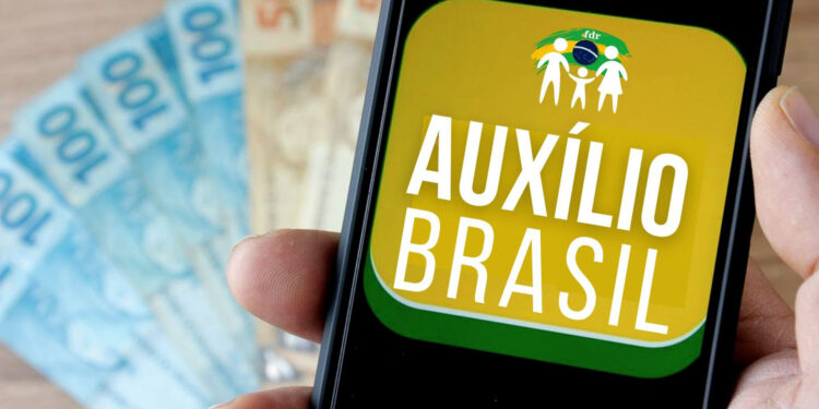 Caixa divulga calendário de pagamento do Auxílio Brasil