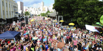 Escolas de Samba de Caxias cancelarem participação no Carnaval 2022