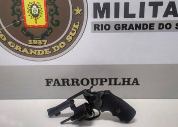 Homem é preso por porte ilegal de arma de fogo em Farroupilha