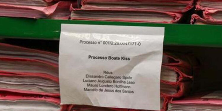 Caso Kiss: Ministério Público acompanha primeiro dos três sorteios que definirão jurados