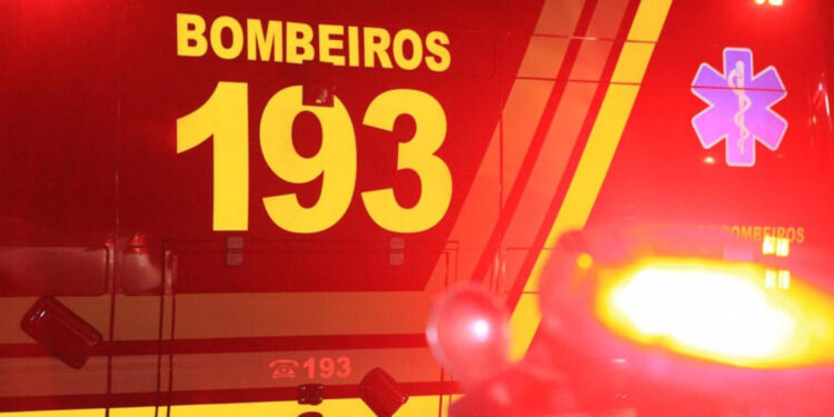 Ciclista fica gravemente ferido após ser atingido por carro no centro de Bento Gonçalves