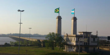 Reabertura das fronteiras terrestres do Brasil com Argentina e Uruguai ocorrerá no sábado (11)