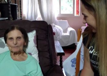 DONA GEMA DELMA COMIN, 86 ANOS E MÃE DE 13 FILHOS PARTICIPOU DO PROGRAMA DE FRENTE COM ELAS ESPECIAL DIA DAS MULHERES