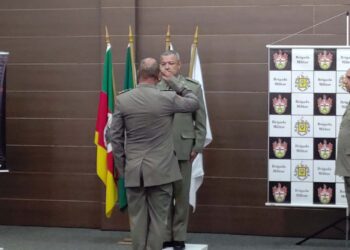 Direção da Rádio Nova Roma FM, participa da posse do Novo Comando 36° BPM em Farroupilha