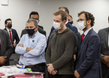 Condenados no caso da Boate Kiss se apresentam à Justiça