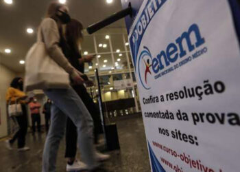 Entenda como é feita a correção do Enem