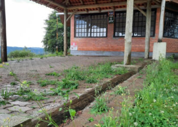 Populares reclamam por falta de cuidados em um dos principais pontos turísticos de Flores da Cunha