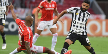 Inter empata com o Santos em Porto Alegre