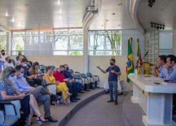 Prefeitos da Amesne propõem que uso de máscaras não sejam mais obrigatórias ao ar livre