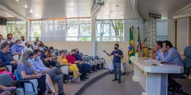 Prefeitos da Amesne propõem que uso de máscaras não sejam mais obrigatórias ao ar livre