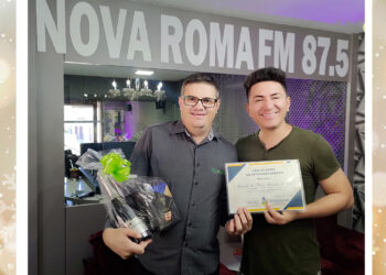 SICREDI de Nova Roma do Sul recebe Certificado de Reconhecimento da Rádio Nova Roma FM