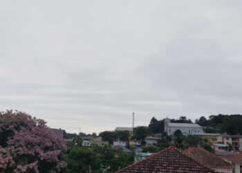 Segunda começa com muitas nuvens e instabilidade no RS