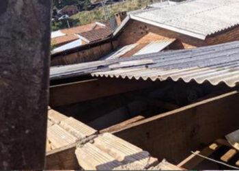 Temporal de granizo causa estragos em cerca de 50 casas em Vacaria e Bom Jesus