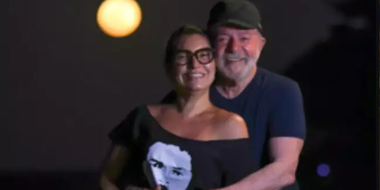 Lula anuncia casamento com Rosângela da Silva em maio