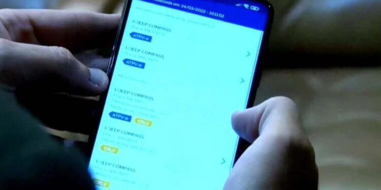 DetranRS adere a sistema que permite transferir veículos pelo celular