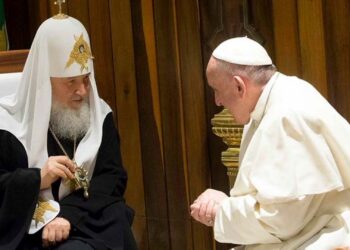 Papa pede ao patriarca russo Kiril para defender paz e fim da guerra