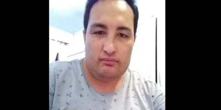 Homem de 33 anos morre após ter a cabeça prensada por elevador em Blumenau