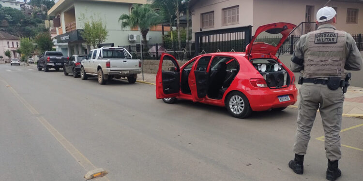 Brigada Militar de Nova Roma do Sul aborda 59 veículos nesse feriado de Páscoa