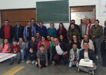 Grupo de apoio da Rádio Nova Roma FM se reúne em janta de confraternização