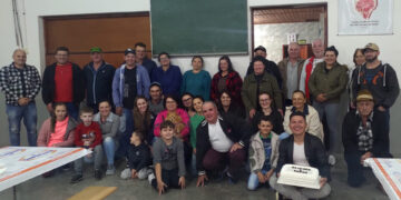 Grupo de apoio da Rádio Nova Roma FM se reúne em janta de confraternização
