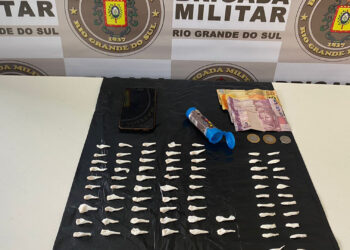 Casal é preso por tráfico pela BM de Farroupilha