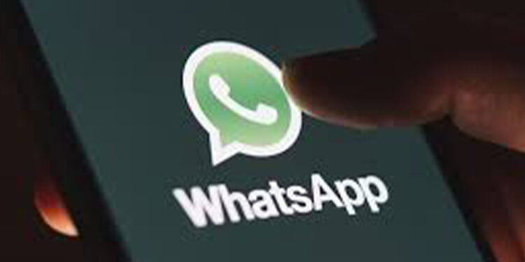 WhatsApp fica fora do ar na tarde desta quinta (28/4); Usuários reclamam da instabilidade