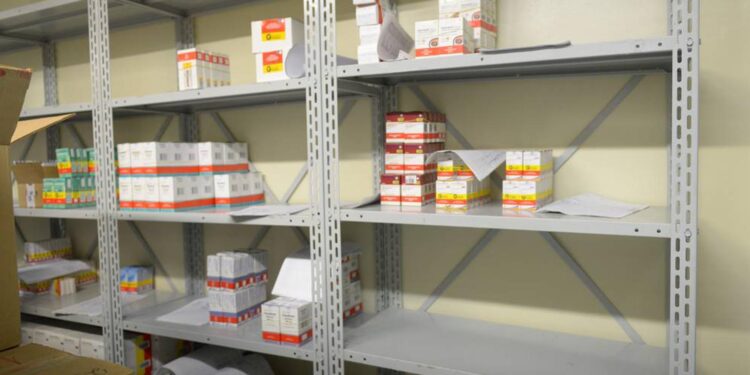Hospitais enfrentam falta de medicamentos no Rio Grande do Sul