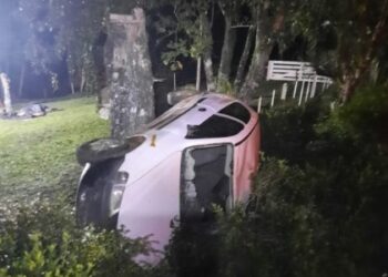 Jovem de 21 anos morre em acidente de carro em Ipê