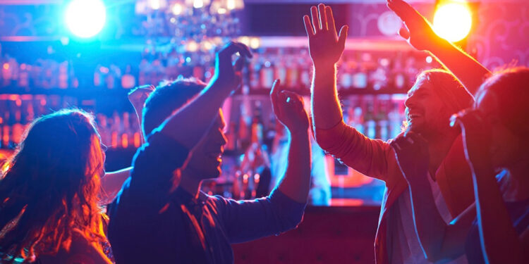 Trabalhadora é demitida após publicar fotos em eventos durante licença de depressão