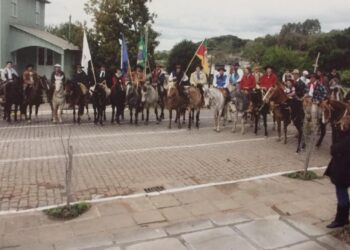 Cavalarianos de Nova Roma do Sul realizam cavalgada da fé nesta sexta-feira