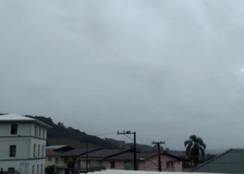 Semana de muita chuva começa com temperatura amena no RS