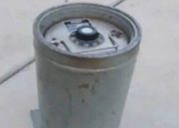 Homem vende cofre antigo e comprador acha R$ 126 mil dentro dele