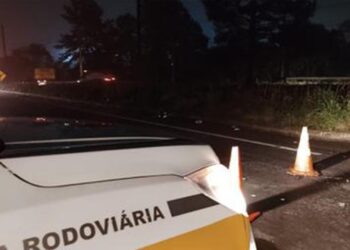 Colisão causa morte de motociclista na RSC-453, entre Caxias do Sul e Farroupilha