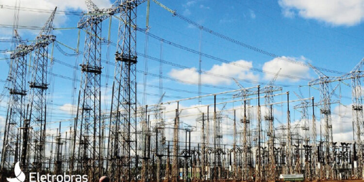 TCU aprova privatização da Eletrobras