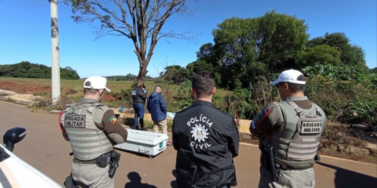 Feto é encontrado dentro de balde em Passo Fundo