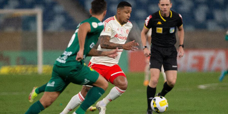 Inter busca empate contra o Cuiabá e chega a quatro partidas sem vencer no Brasileirão